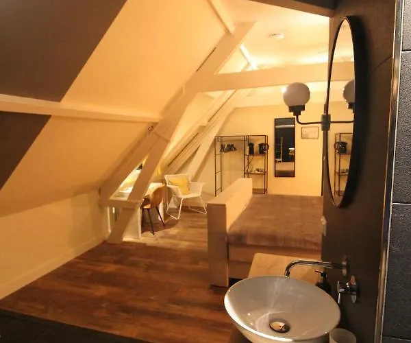 Polderhuis Bed & Breakfast Bergschenhoek